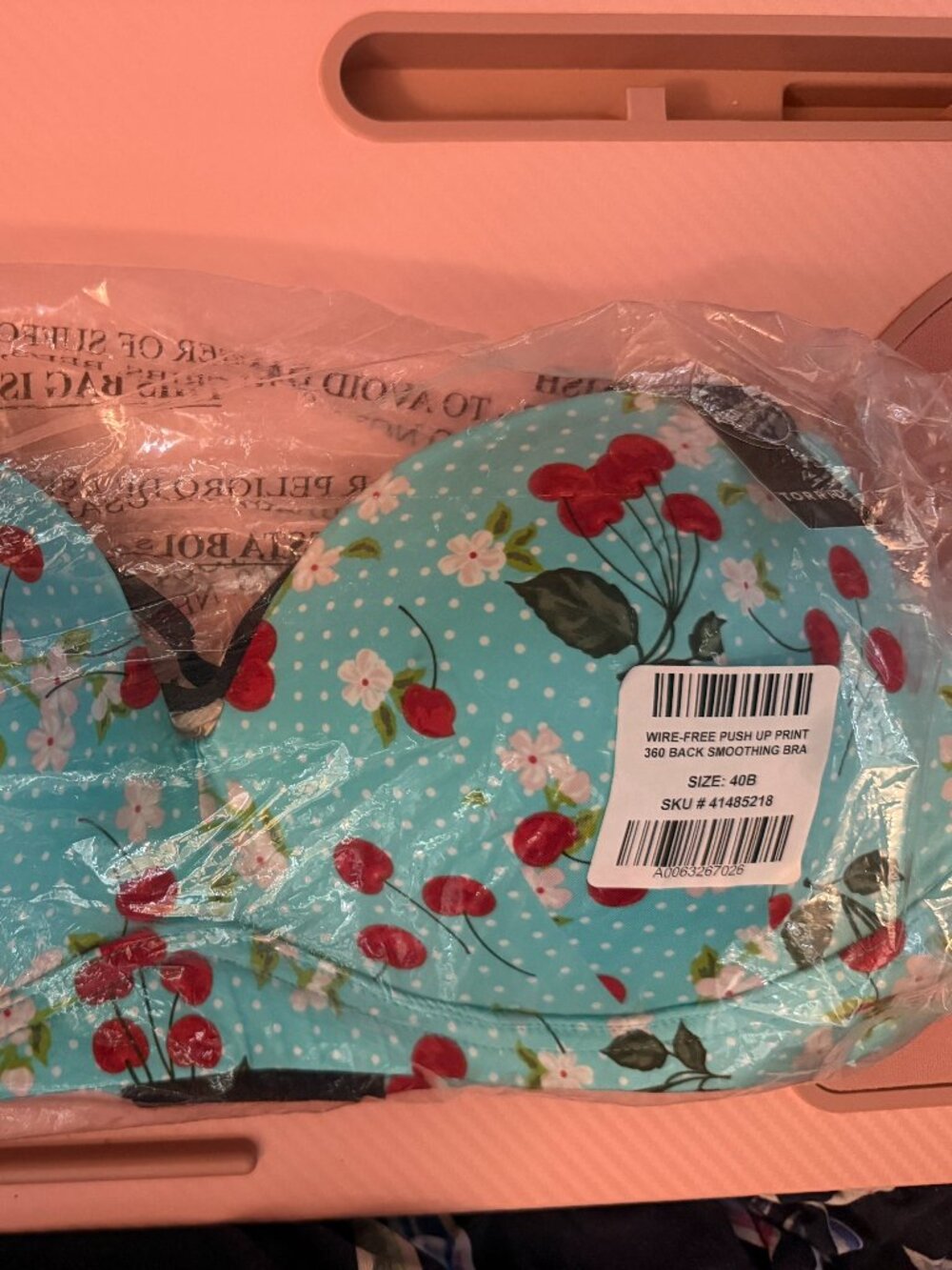 Torrid 40B Wire-free push up 360 back smoothing bra.
